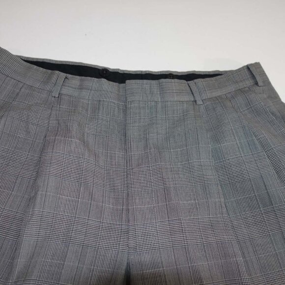 Hart Schaffner Marx Men's 2 Button Suit Size 42 Regular 35 x 29 Gray 100% Wool - Picture 3 of 15
